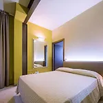 Hotel Aaron 3*