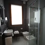 亚伦酒店 酒店 3*